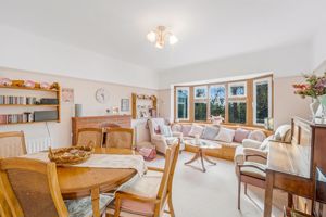 Photo 33- click for photo gallery